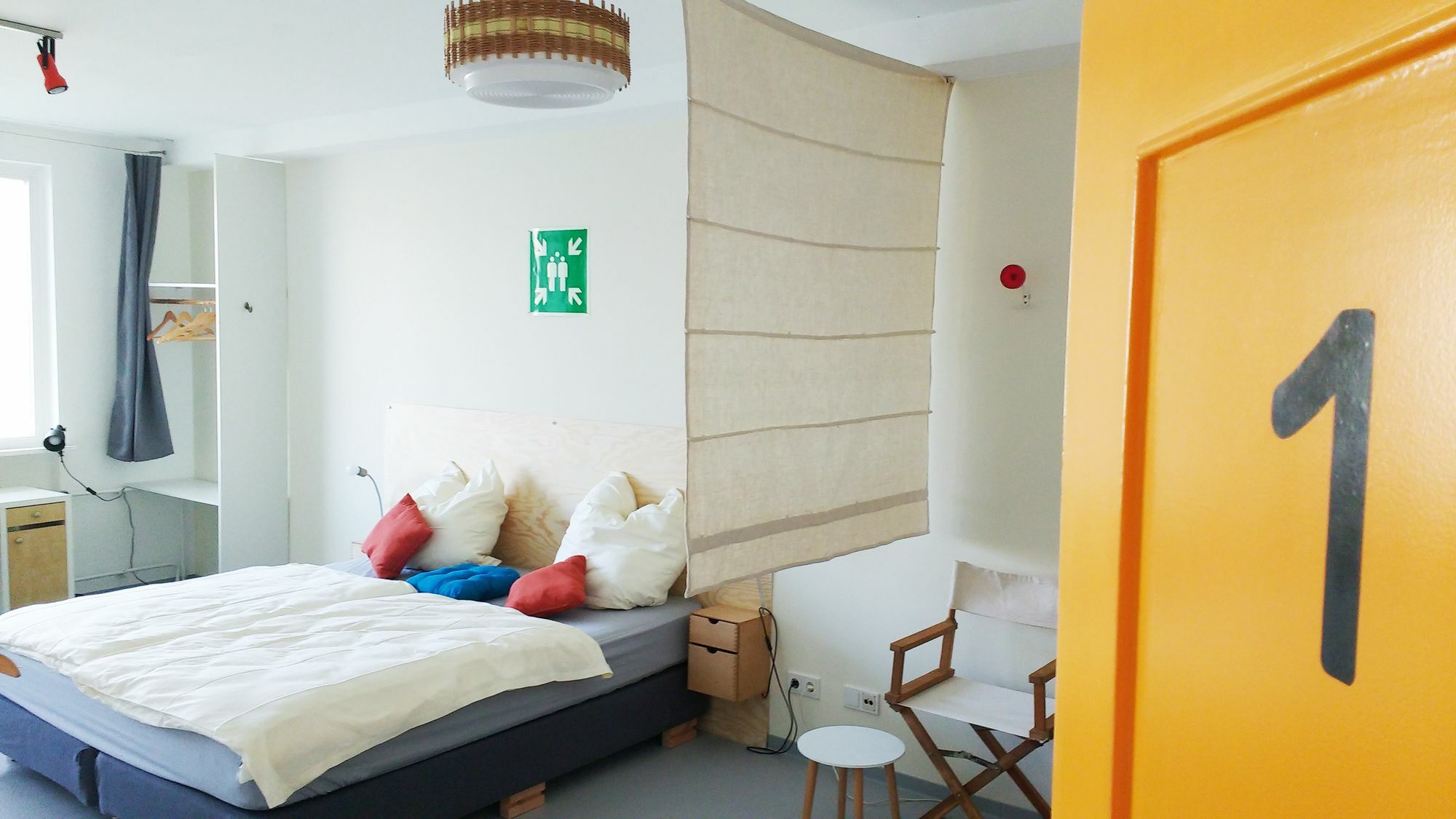 Hotel M I N I T E L Berlin Exterior foto